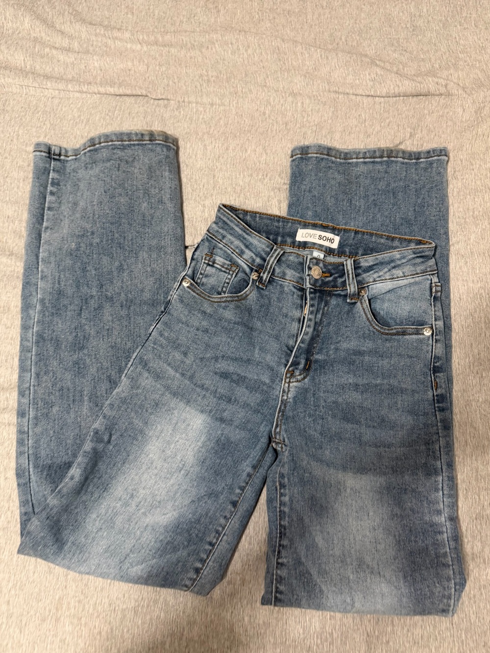 Women's Straight Leg Jeans - Light Blue